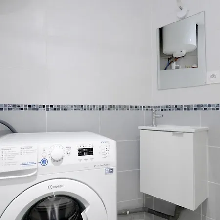 Studio 2 People Wifi Netflix Proche Paris Апартаменты *